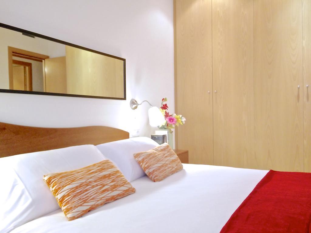 Apartment Bizflats Garden House Barcelona